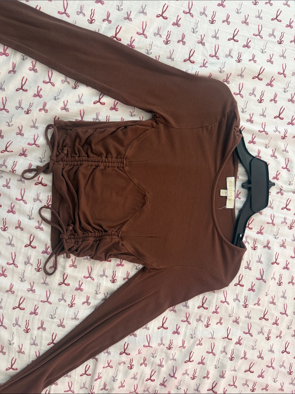 Madden Girl Brown Long-Sleeve Ruched Drawstring Crop Top